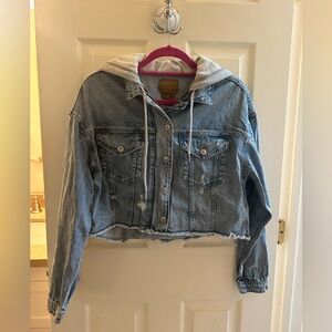 American eagle cropped denim jacket with hood